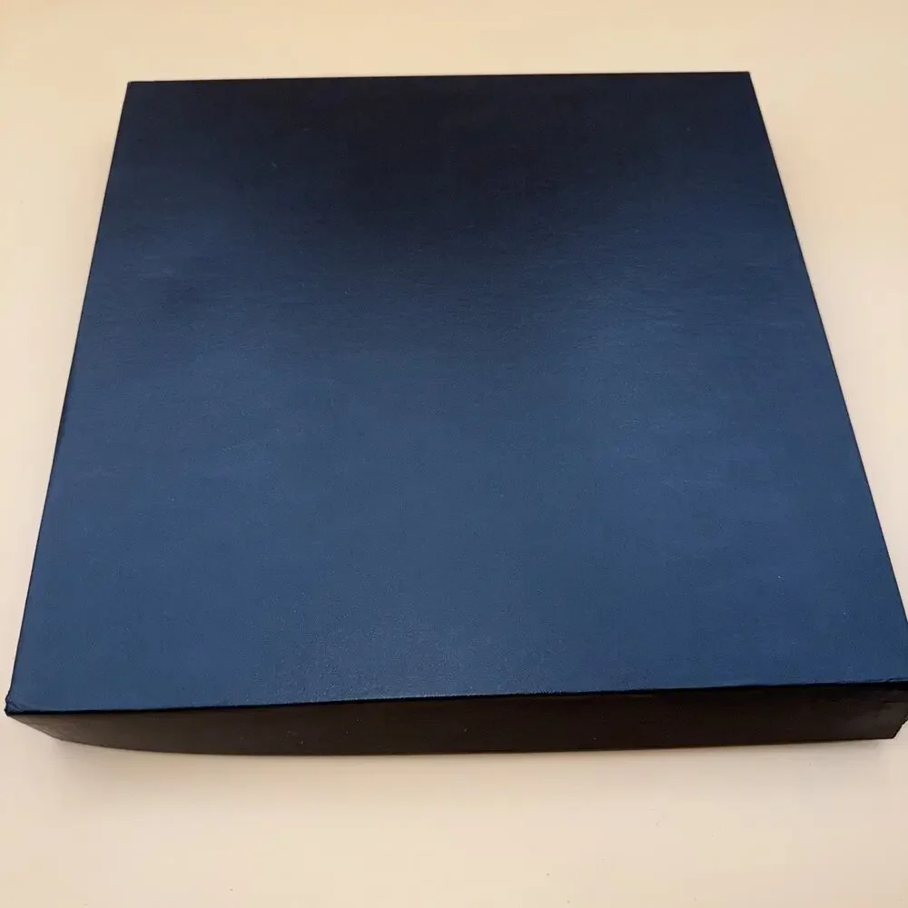 Creative Memories Masterpiece 12x12 Original Style Gift Box Album 30 Pgs/15 Shts
